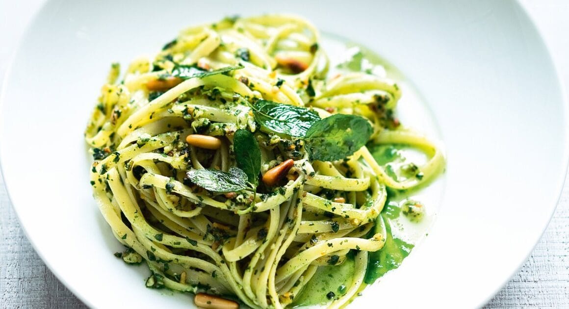 basil pesto pasta with hemp seeds